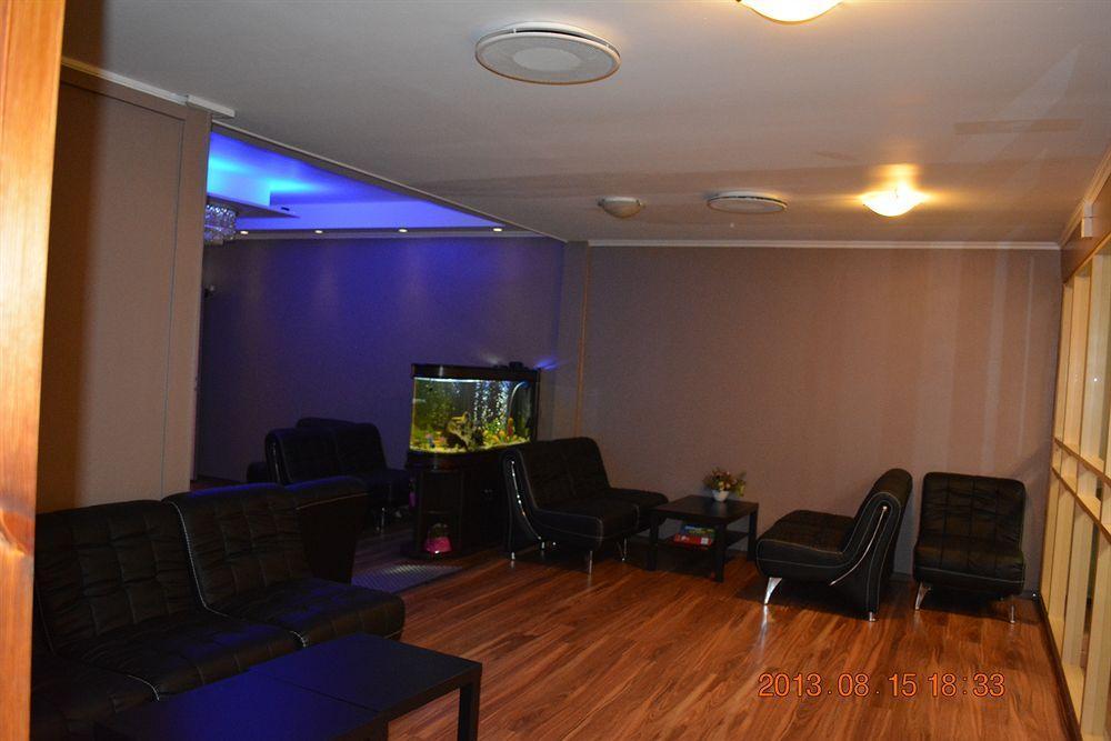 Hotell Angora Sollentuna Luaran gambar