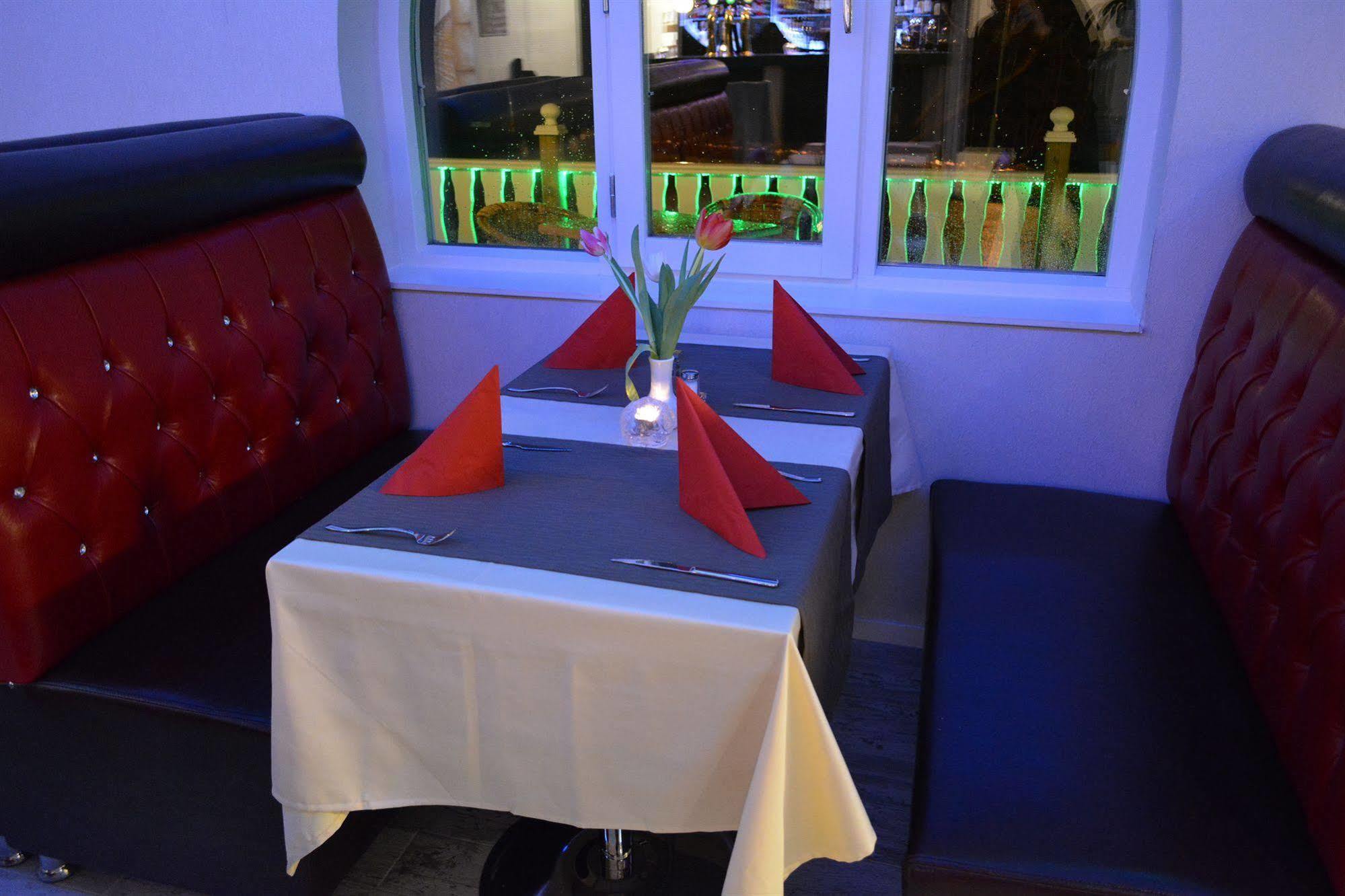 Hotell Angora Sollentuna Luaran gambar