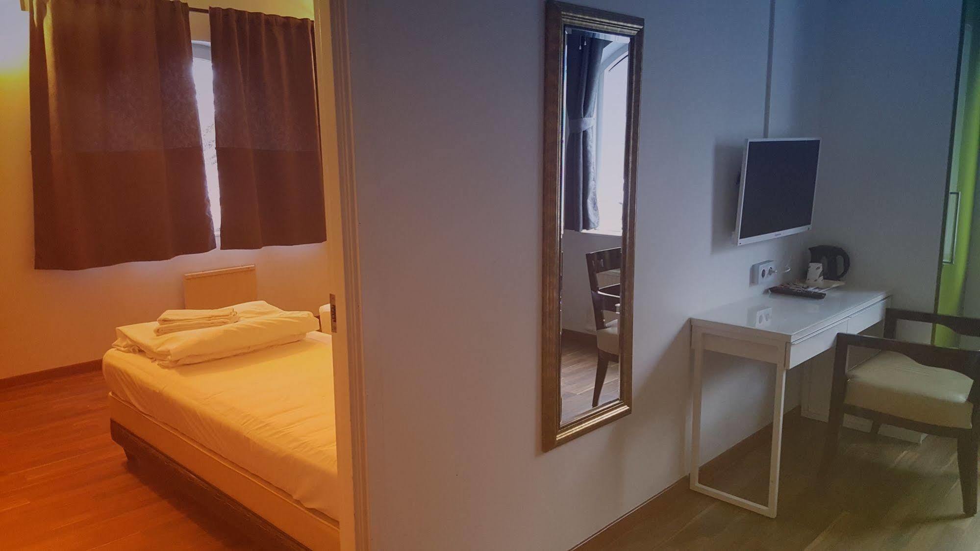 Hotell Angora Sollentuna Luaran gambar